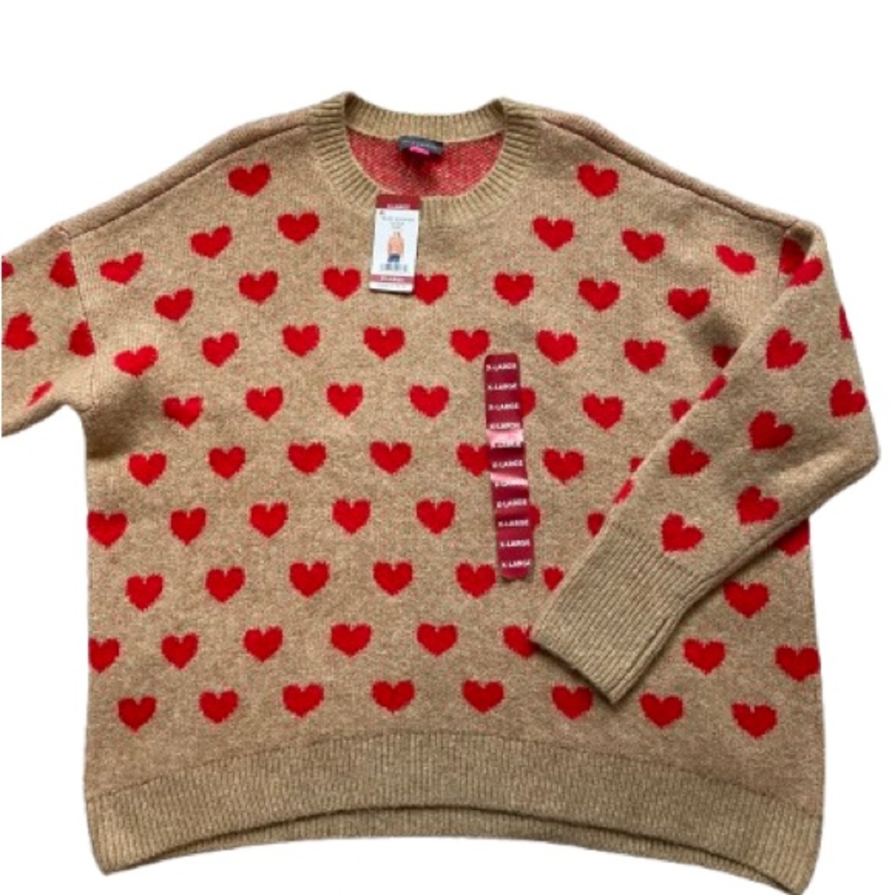 NWT Women’s Vince Camuto Heart Sweater
